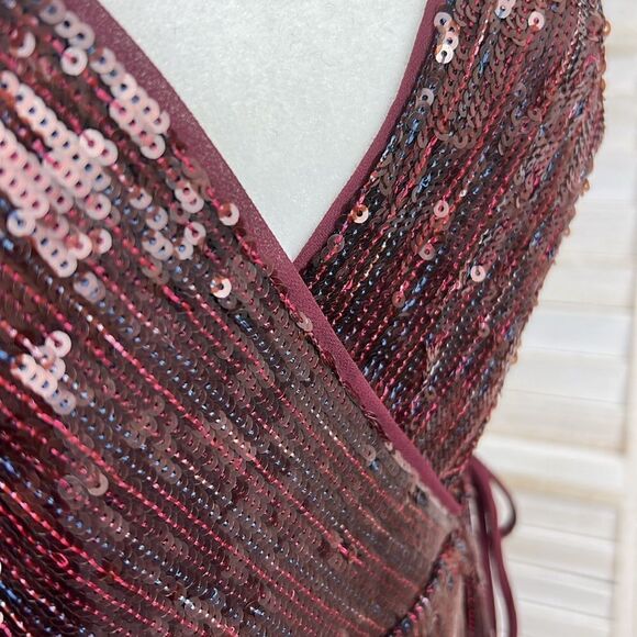 BCBG MaxAzria Steph Sequin Cocktail Wrap Dress 6 - Picture 4 of 13